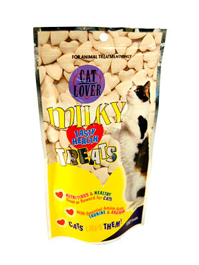 Aristopet Milky Heart Treats for Cats